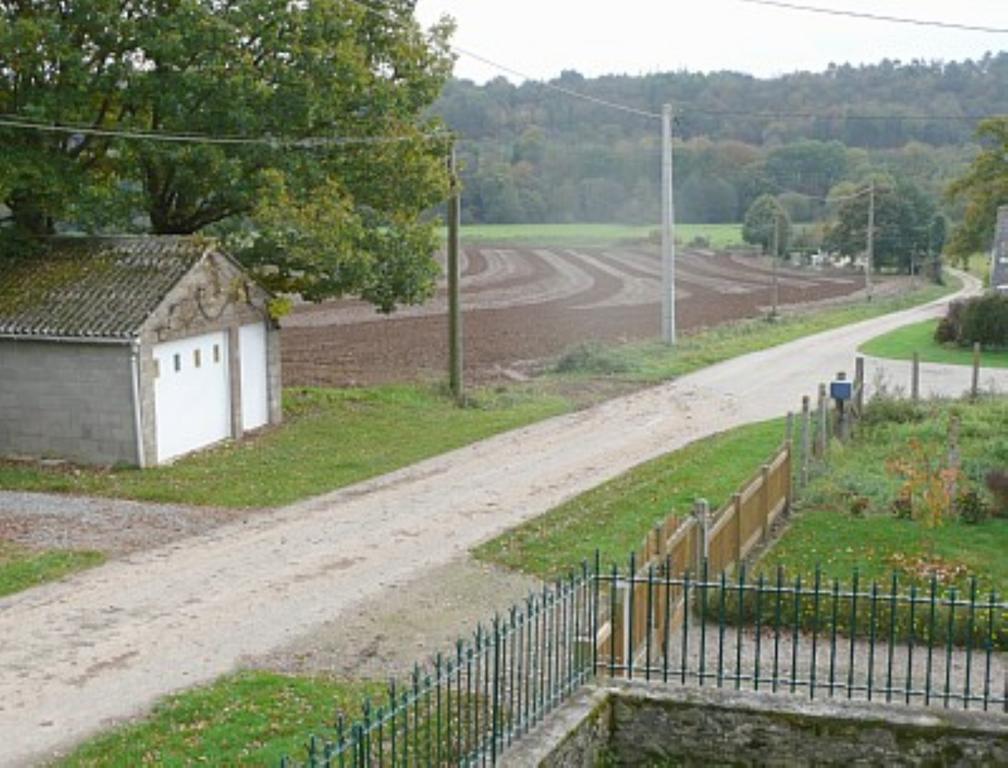 Gite Ker Maria Gite Ker Louis Piscine Saint-Grave Номер фото